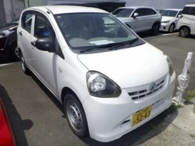Daihatsu MIRA E S