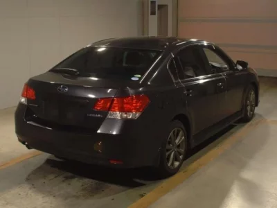 Subaru LEGACY B4
