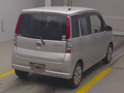 Subaru STELLA