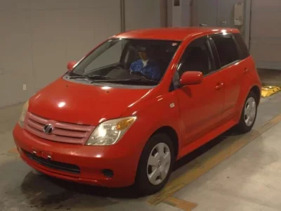 Toyota IST