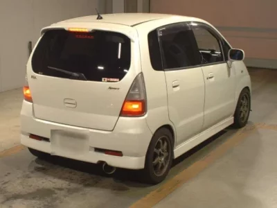 Suzuki MRWAGON