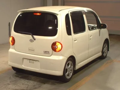Daihatsu MOVE LATTE