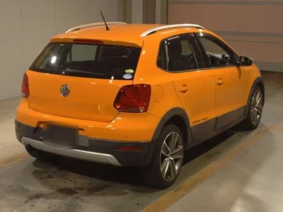 Volkswagen CROSS POLO