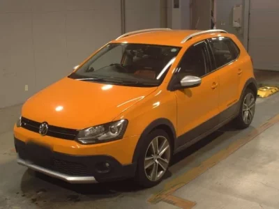 Volkswagen CROSS POLO