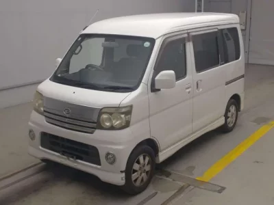 Daihatsu Atrai Wagon