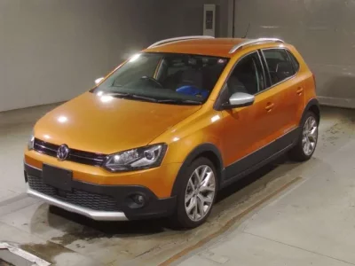 Volkswagen CROSS POLO