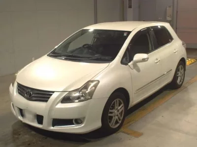 Toyota BLADE