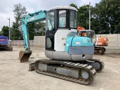 KOBELCO SK50UR-2