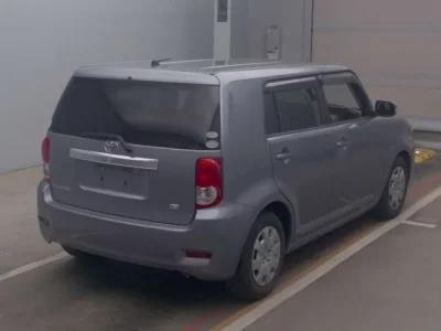 Toyota COROLLA RUMION