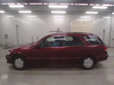 Toyota MARK2 QUALIS