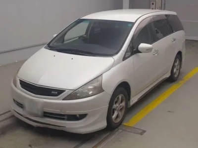 Mitsubishi GRANDIS