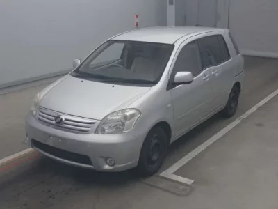 Toyota RAUM