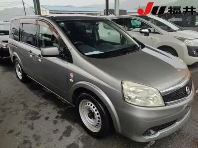 Nissan LAFESTA