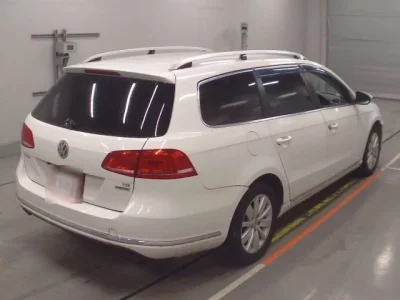 Volkswagen PASSAT VARIANT