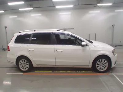 Volkswagen PASSAT VARIANT
