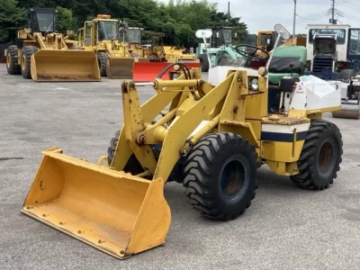 KOMATSU WA30-2