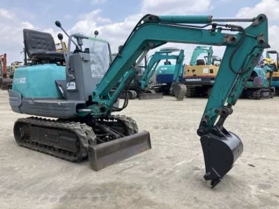 KOMATSU PC02-1A
