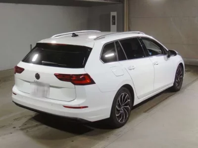 Volkswagen GOLF VARIANT