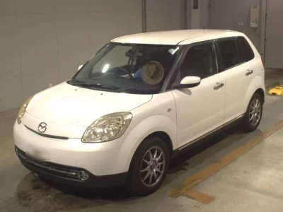 Mazda VERISA