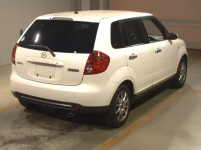 Mazda VERISA