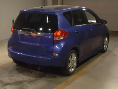 Subaru TREZIA
