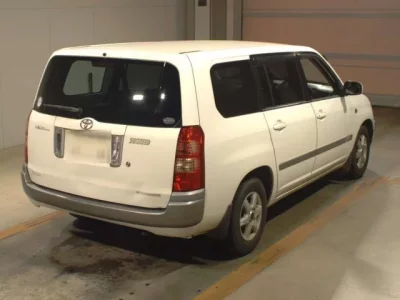 Toyota SUCCEED