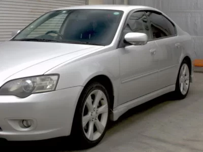 Subaru LEGACY B4