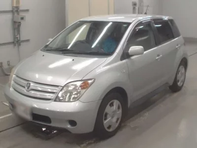 Toyota IST