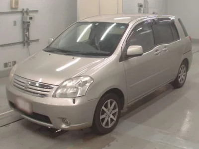 Toyota RAUM
