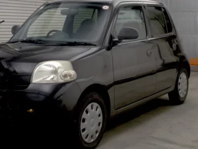 Daihatsu Esse