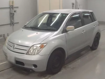 Toyota IST