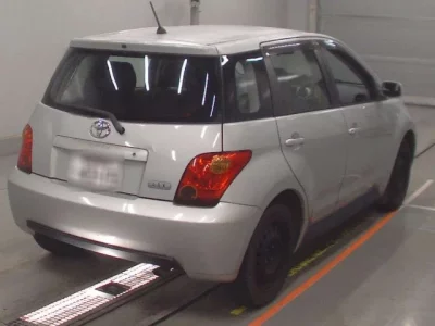 Toyota IST