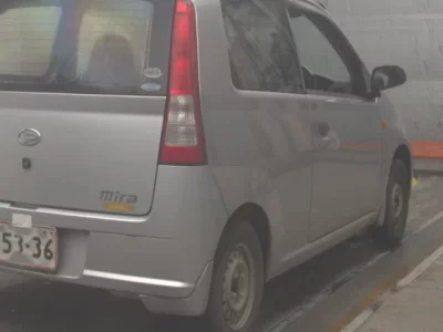 Daihatsu MIRA