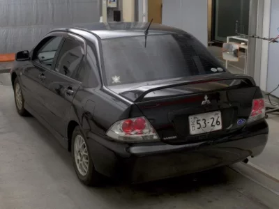 Mitsubishi LANCER