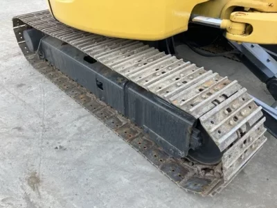 KOMATSU PC40MR-3N1