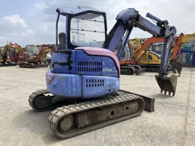 KOMATSU PC38UU-3