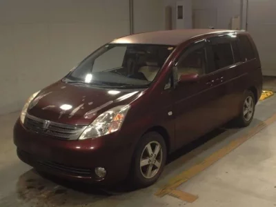 Toyota ISIS