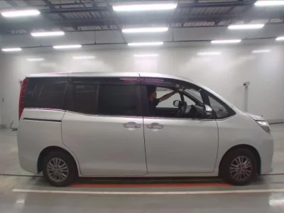 Toyota ESQUIRE