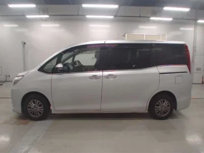 Toyota ESQUIRE