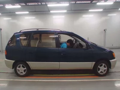 Toyota IPSUM