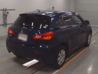 Mitsubishi RVR