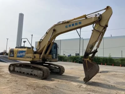 KOMATSU HB205-1