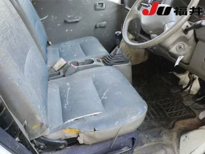 Mitsubishi MINICAB TRUCK