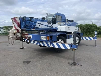 TADANO TR100M-1