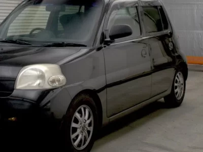 Daihatsu Esse
