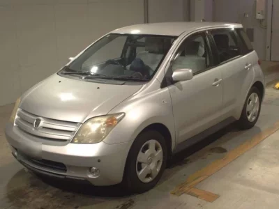 Toyota IST