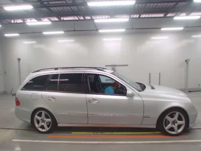 Mercedes-Benz E CLASS WAGON