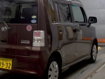 Daihatsu MOVE CONTE