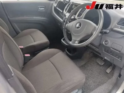 Mitsubishi DELICA D2