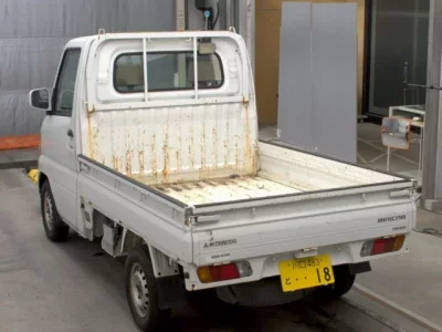 Mitsubishi MINICAB TRUCK